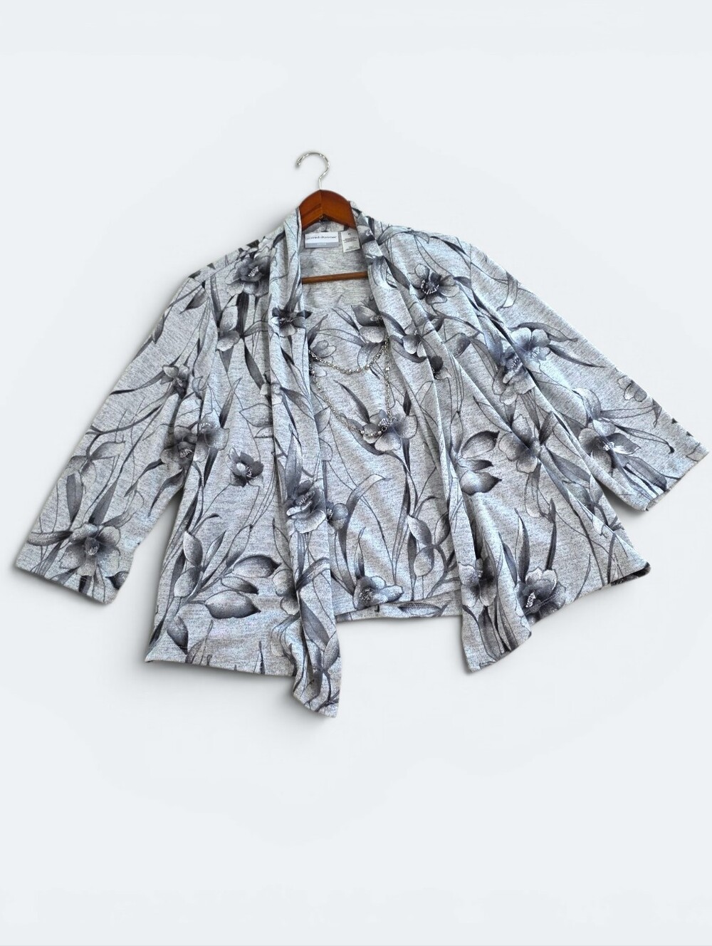 Alfred Dunner Grey Floral 2-in-1 Layered Cardigan Top with Necklace Size PL